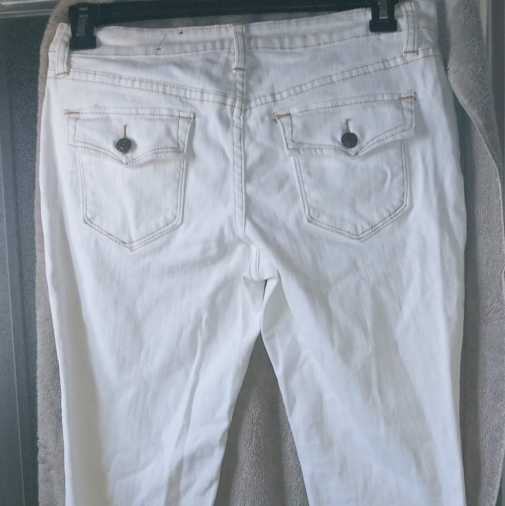A.N.A Jean Capris